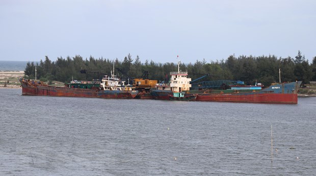 cang ca Cần thiết xây dựng cảng cá tại sông Phú Thọ