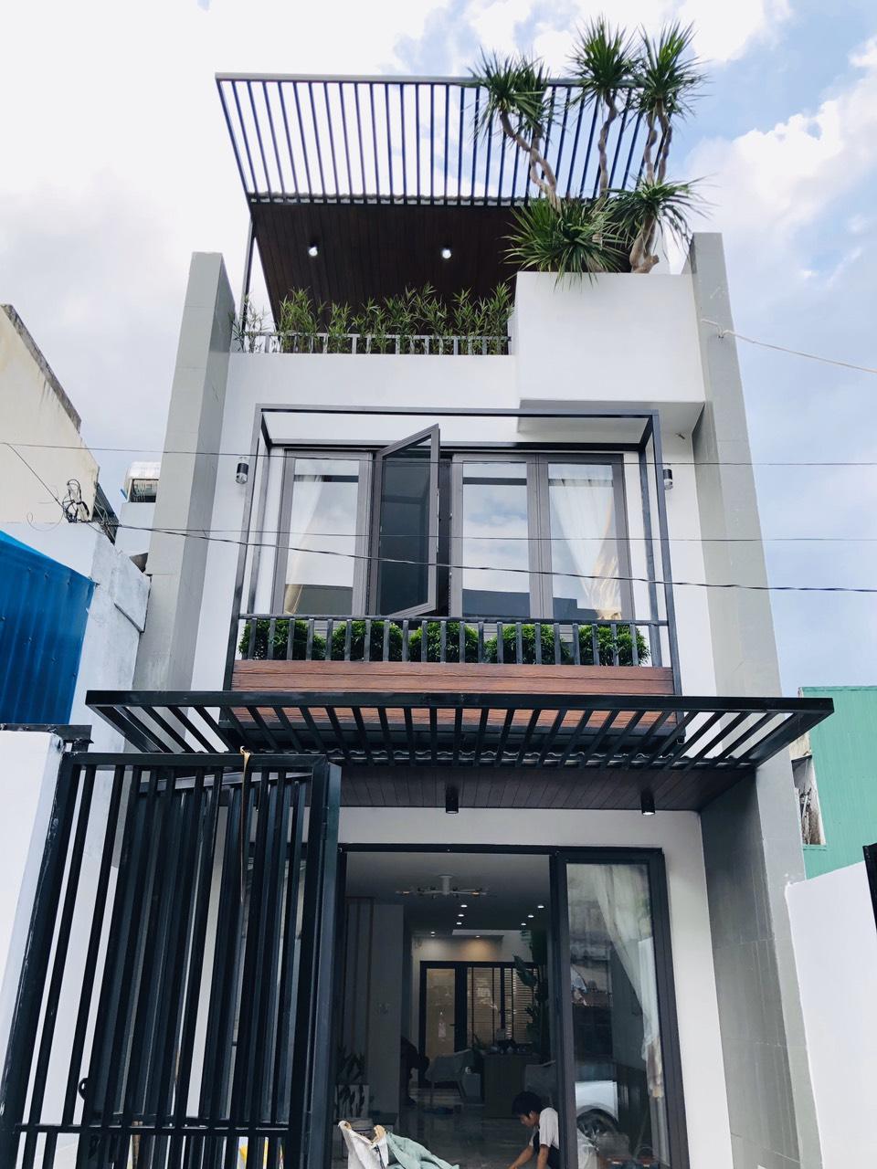 1 Nhà 3 tầng hẻm Trần Hưng Đạo thông Nguyễn Nghiêm